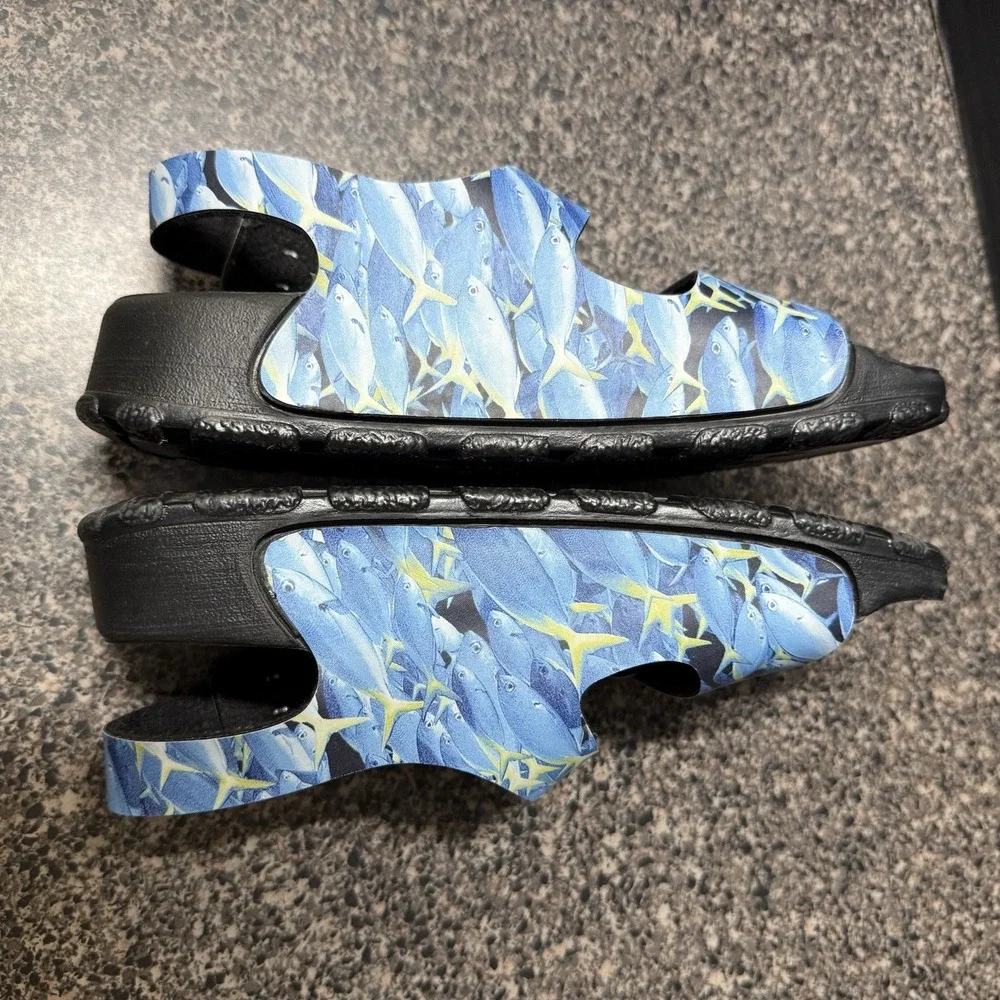 Birki's Birkenstock Sandals 34 Blue Fish Print EVA Double Strap Haiti Kids 3-3.5